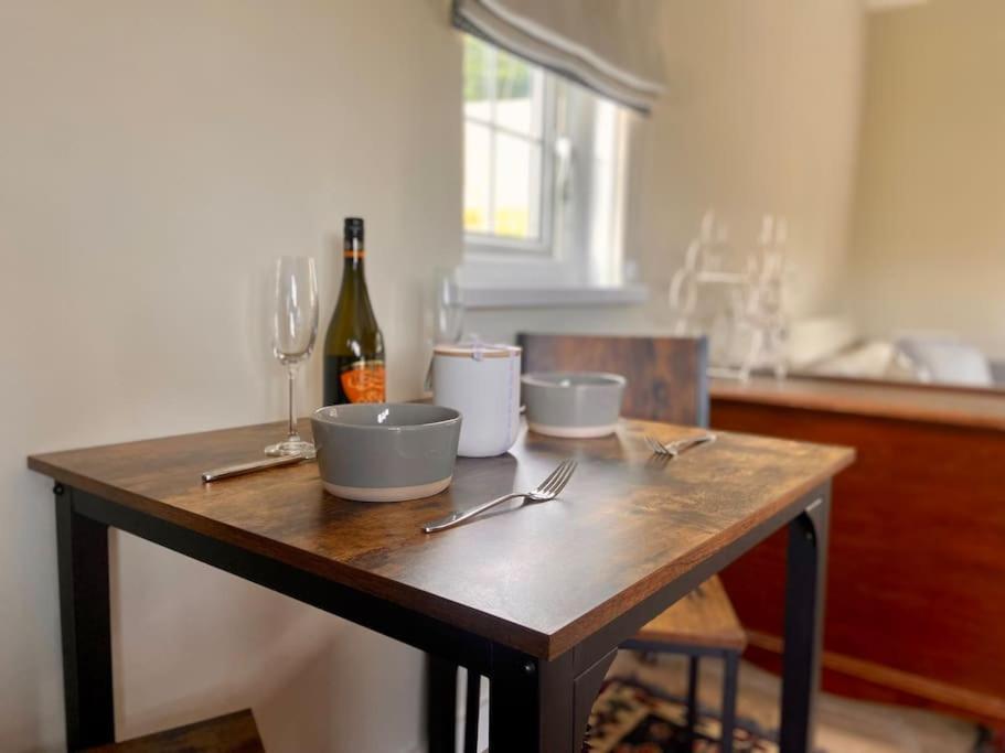 Villa Couples Getaway, With Mountain Views/Dog Friendly Crickhowell Exterior foto